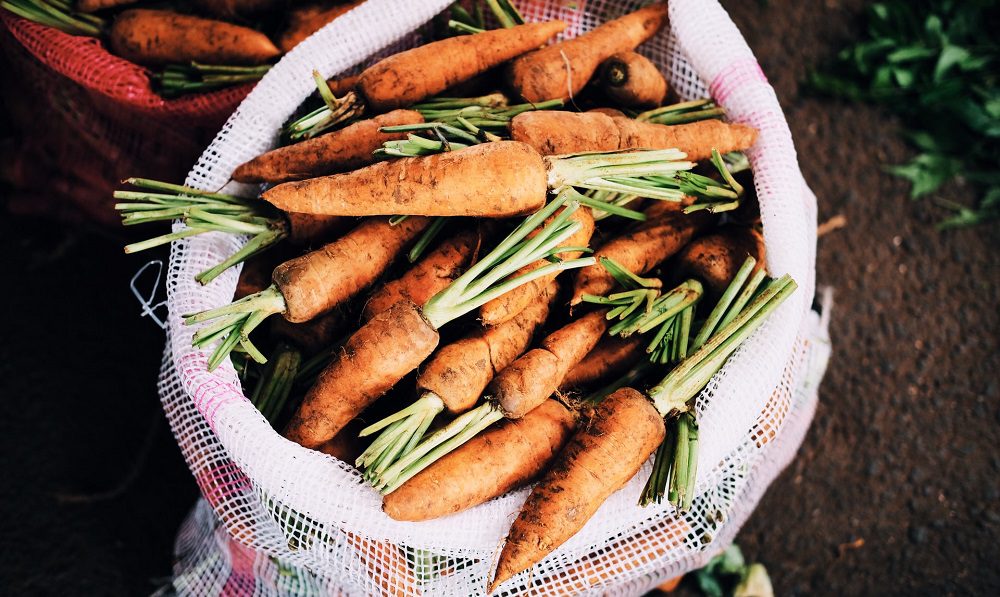 You are currently viewing Microplastics are contaminating the fruit and vegetables we eat, according to separate scientific studies published this week